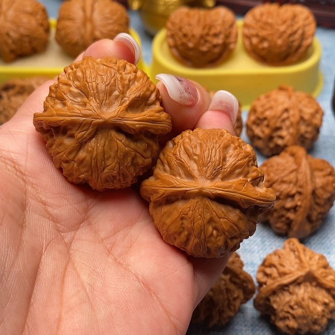 把件文玩核桃精品肉球宫灯40尺