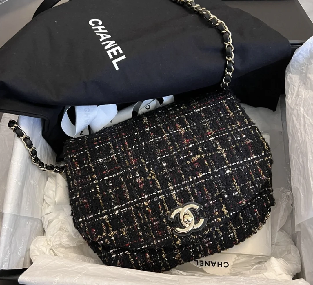 95新 Chanel/香奈儿 多多奢品/香奈儿埃及限定织物元宝邮差/98新