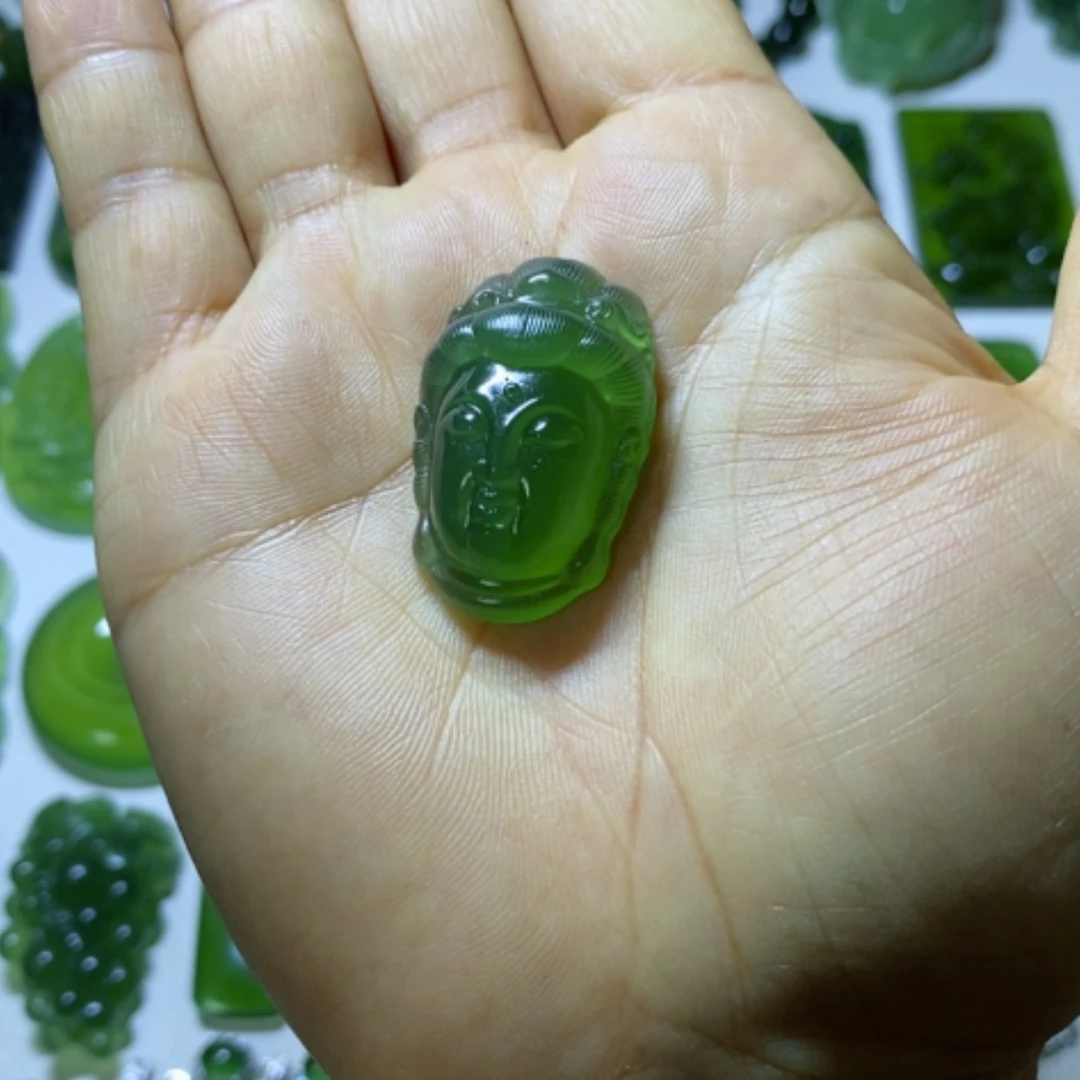 【闪购商品】未镶嵌蛇纹石玉颈饰
