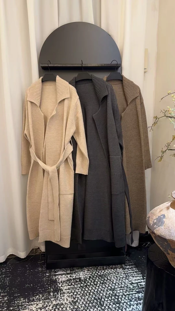 高品质  翻领慵懒软糯宽松针织开衫毛衣