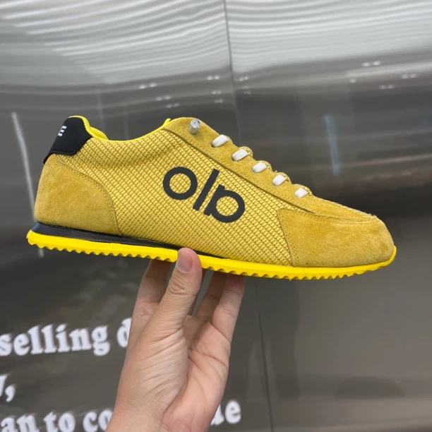 25年秋季新款时尚休闲百搭男鞋