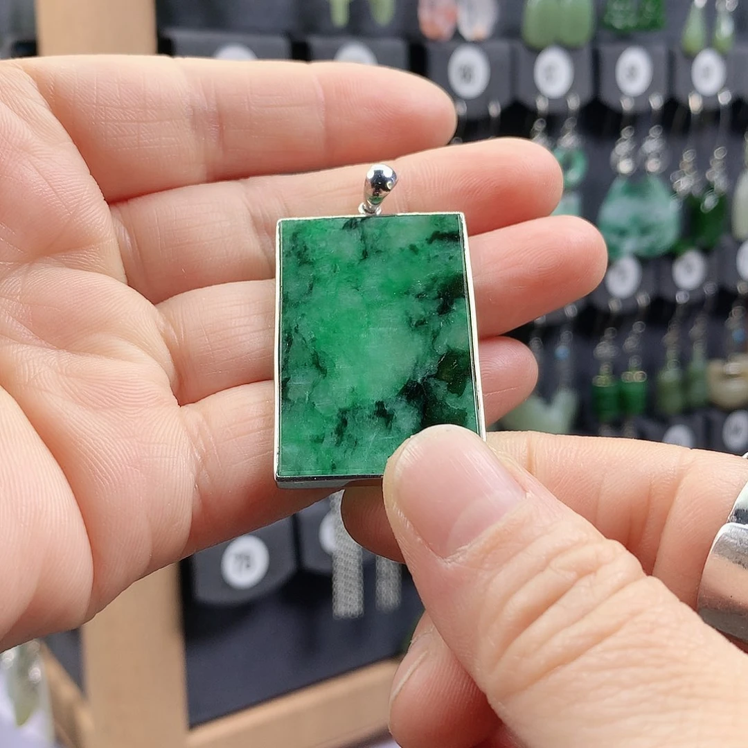 翡翠银S925镶嵌颈饰陈*里精美