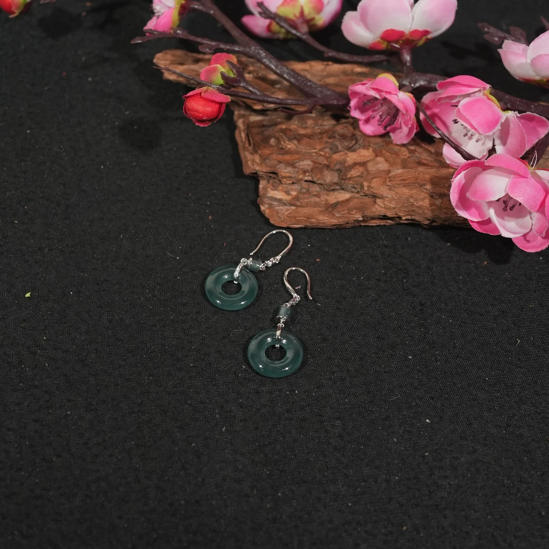 11.14香港王老板-翡翠耳饰多样性发一7v857