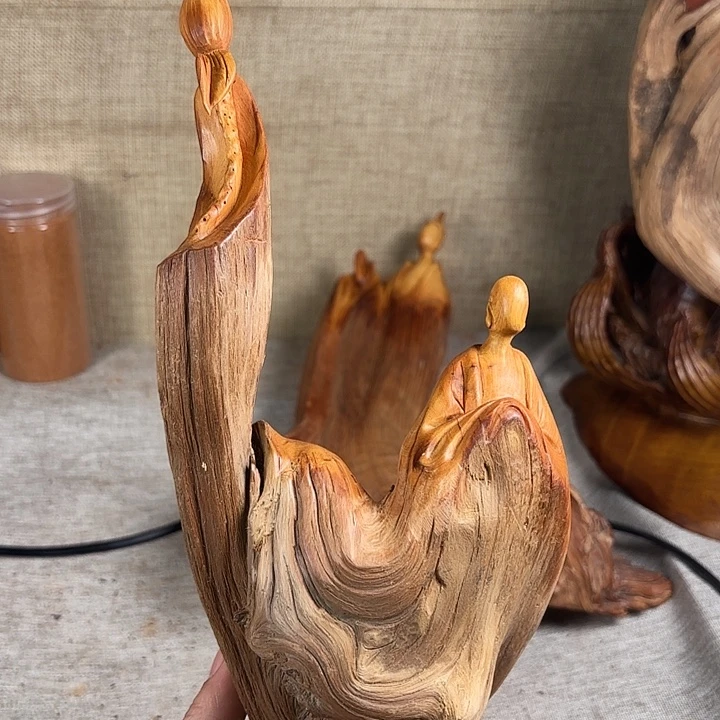 顺***1崖柏崖柏雕刻无相