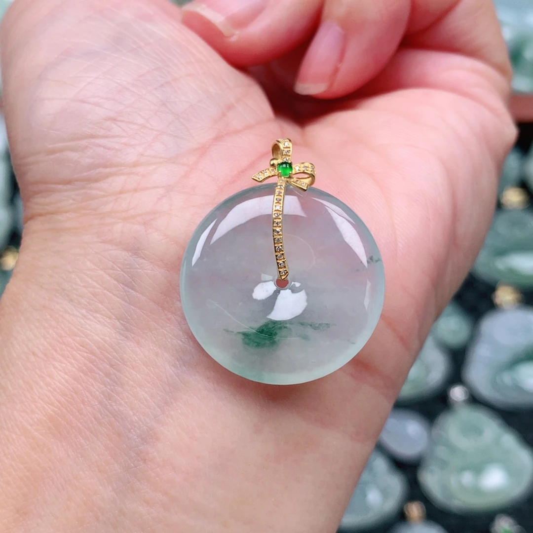 翡翠吊坠(不含链)18K金镶嵌