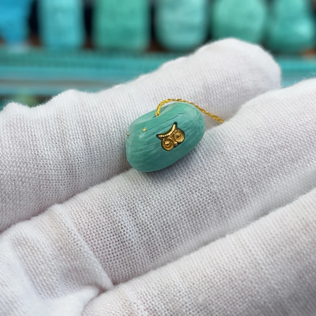 未镶嵌绿松石藏扣