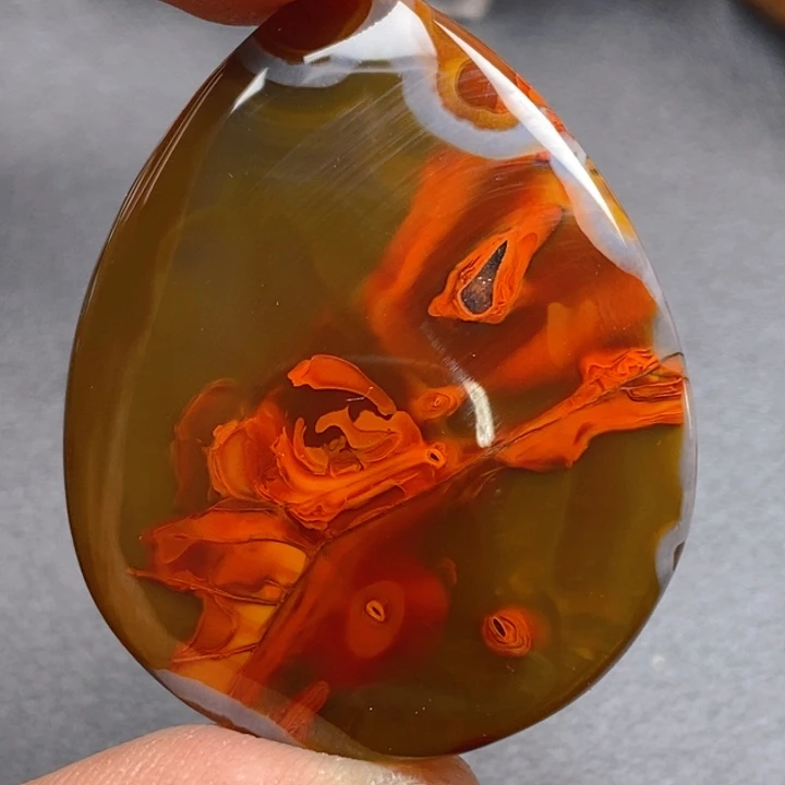 玛瑙/玉髓颈饰未镶嵌沙****庄