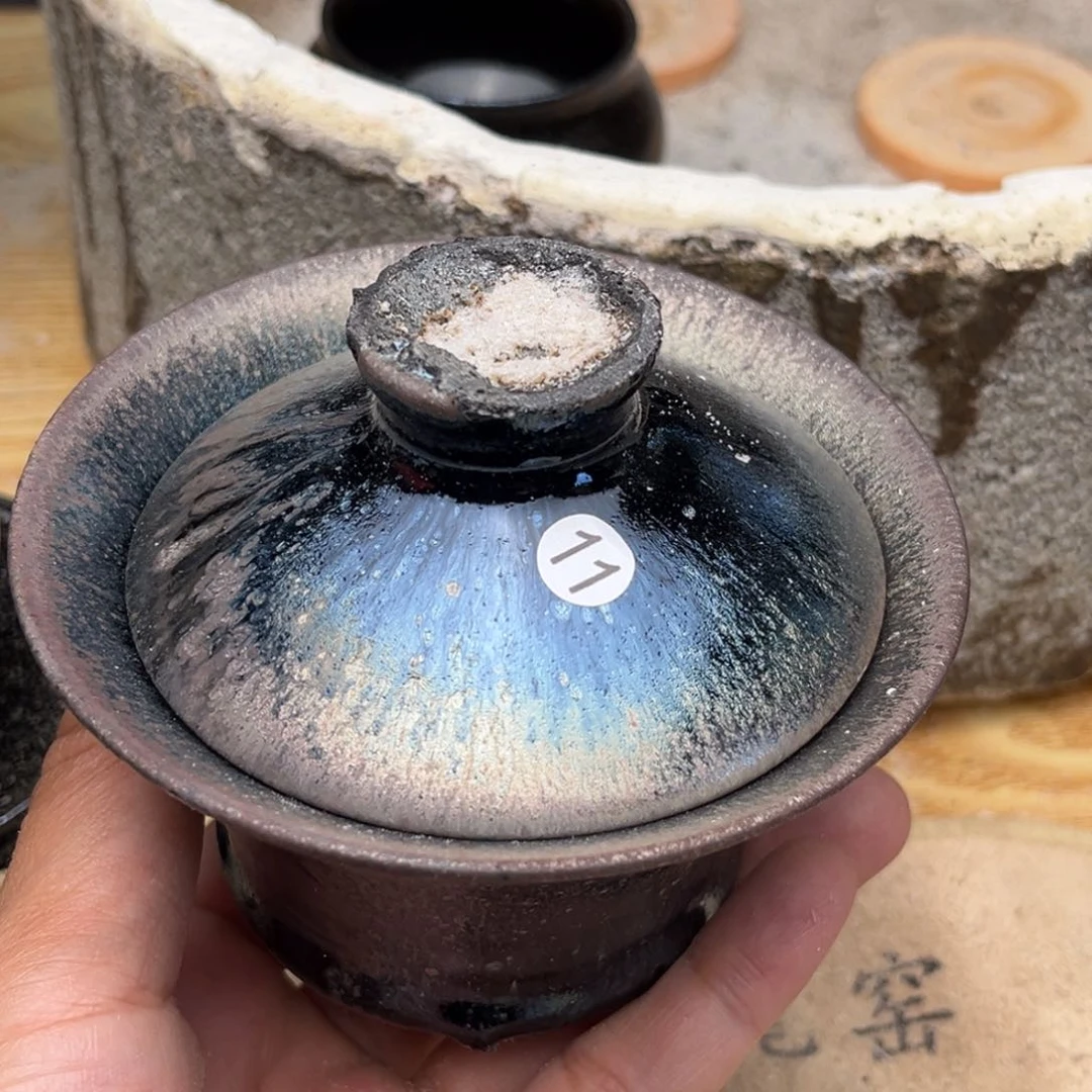 茶盏未***片义兴龙窑坚持真柴烧落灰烧