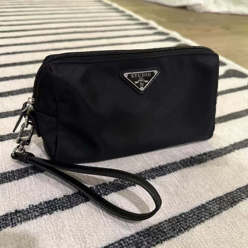 手拿包休闲时尚百搭黑色手包轻奢