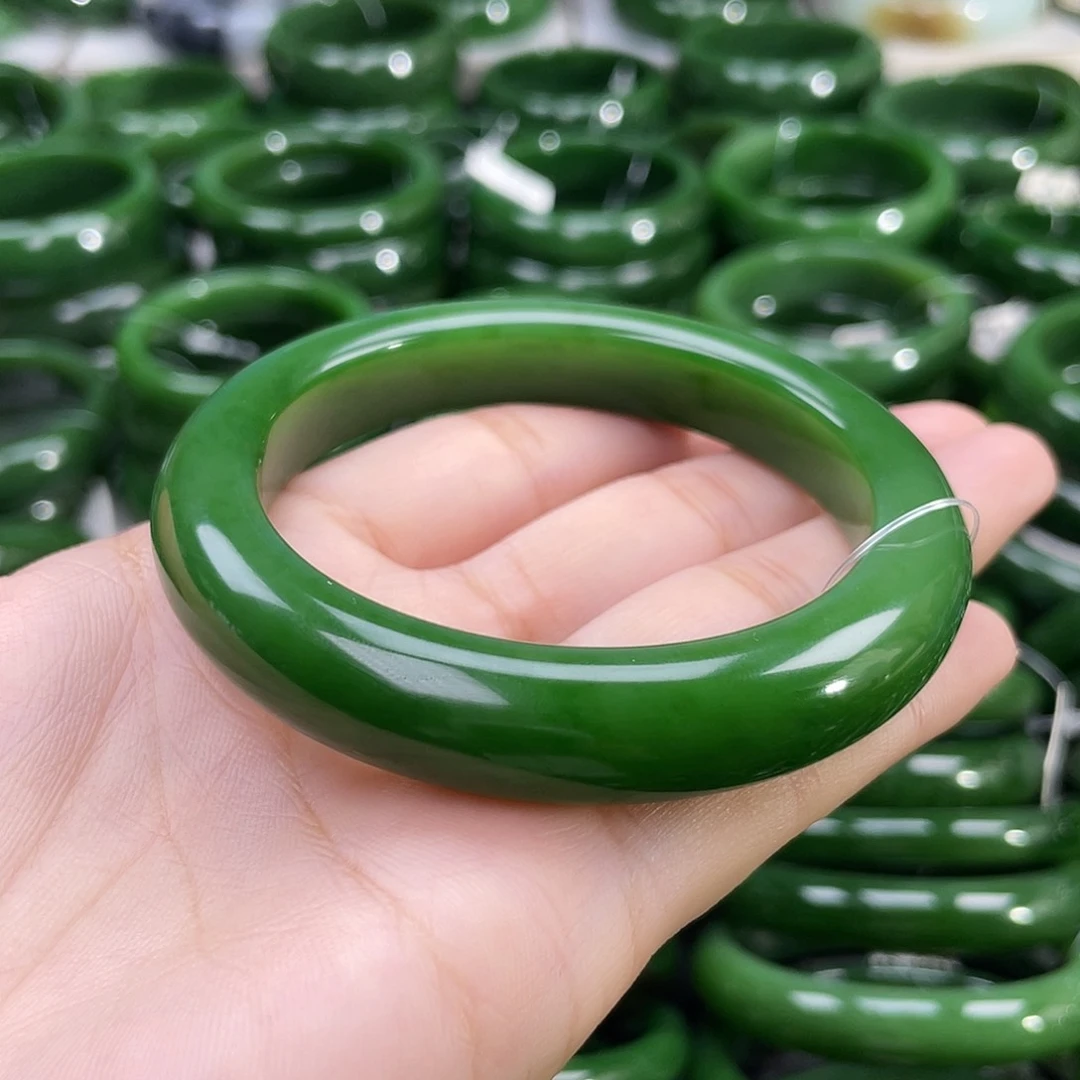 未镶嵌手镯和田玉（碧玉）