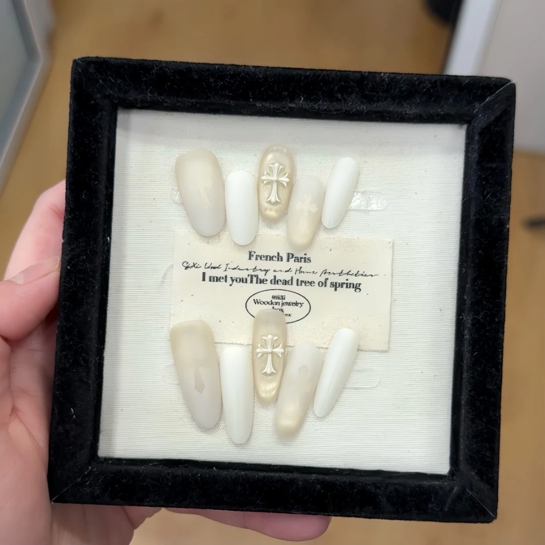 《修女》纯手工穿戴甲