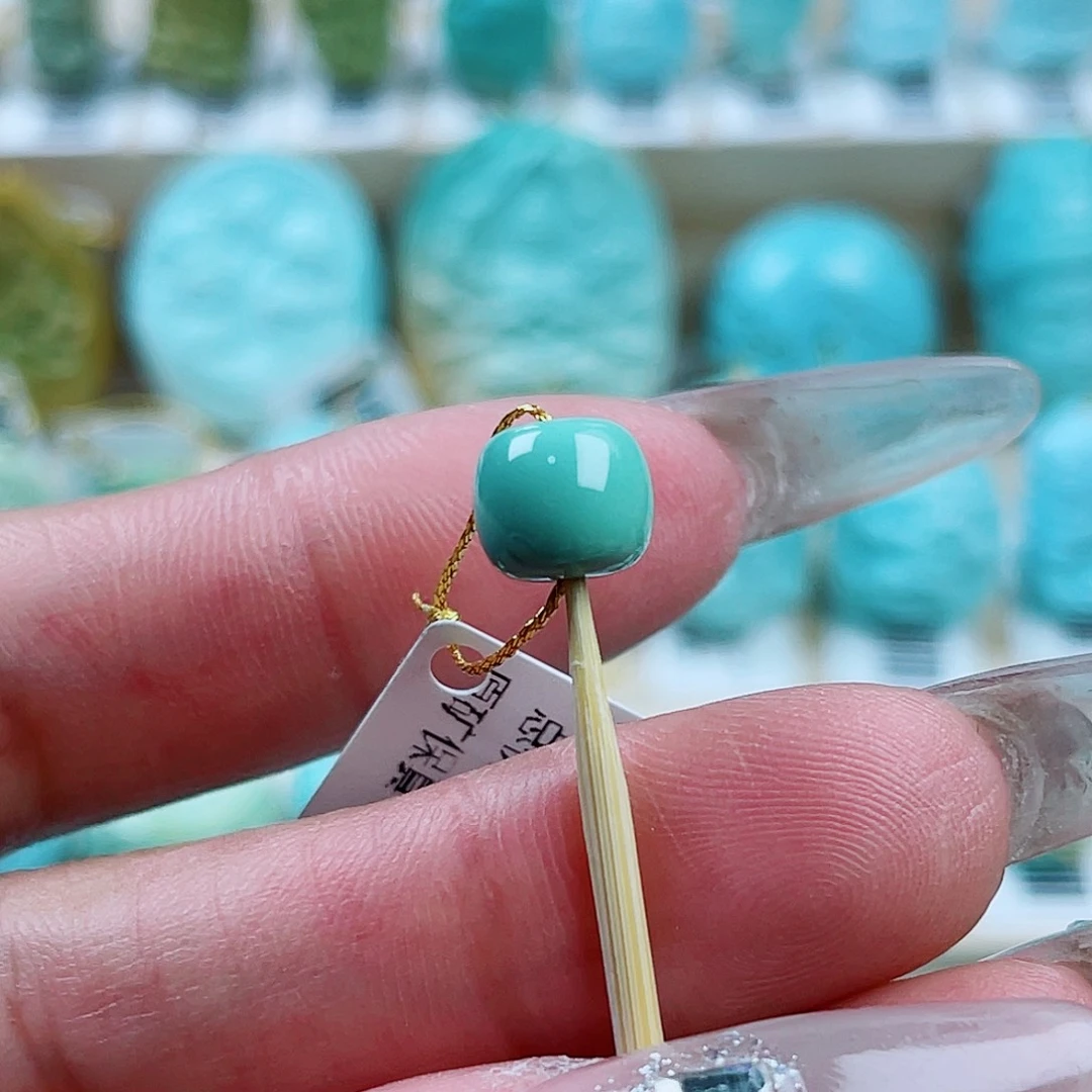 绿松石未镶嵌珠宝奇石8*7