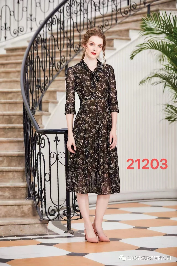 【二姐潮牌】品牌 台湾纱 连衣裙 21203