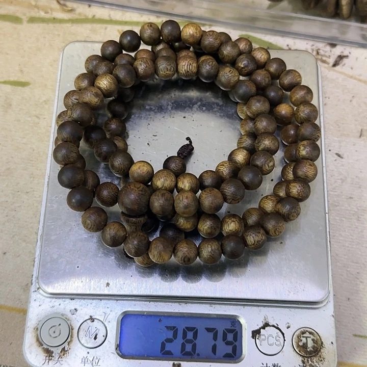 沉香木手串?****哈沉香奇楠多圈卡8