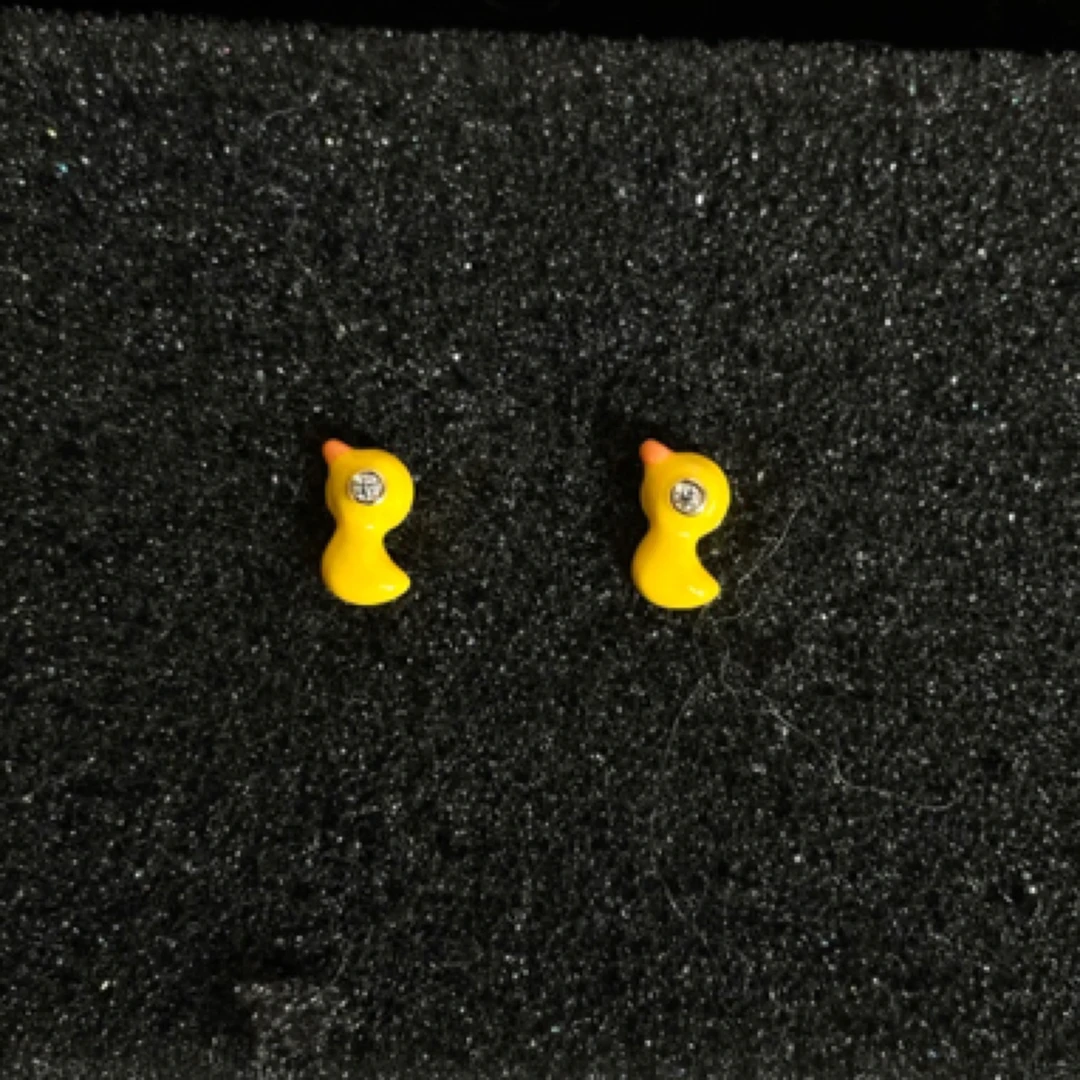 钛钢耳饰 小黄鸭 独特耳饰女趣味医用钛钢耳骨钉洗睡免摘
