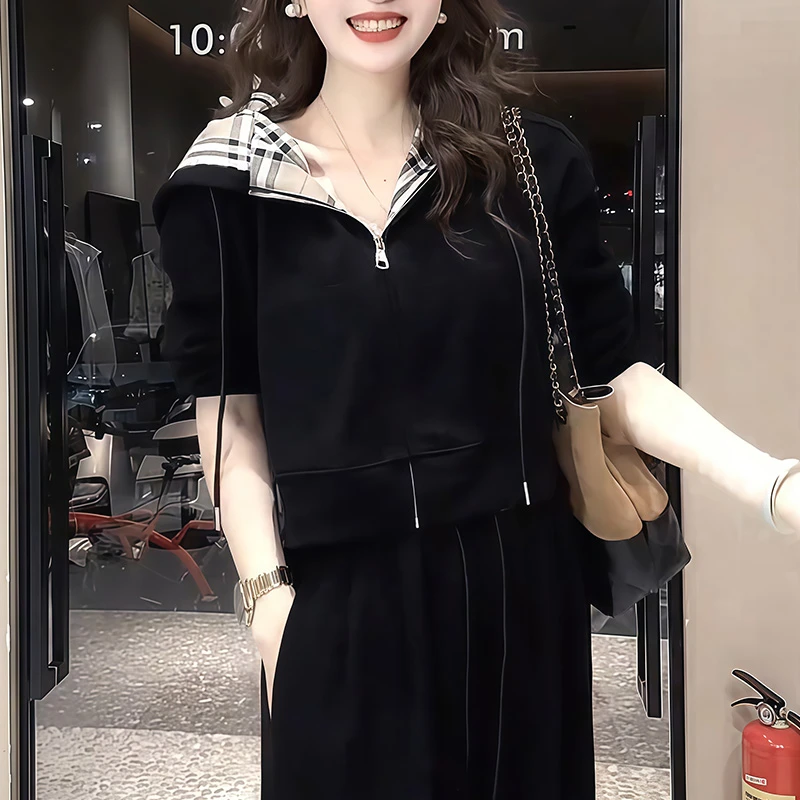 连帽秋装拉链长袖卫衣2025新款设计感宽松流行女装休闲风个性上衣