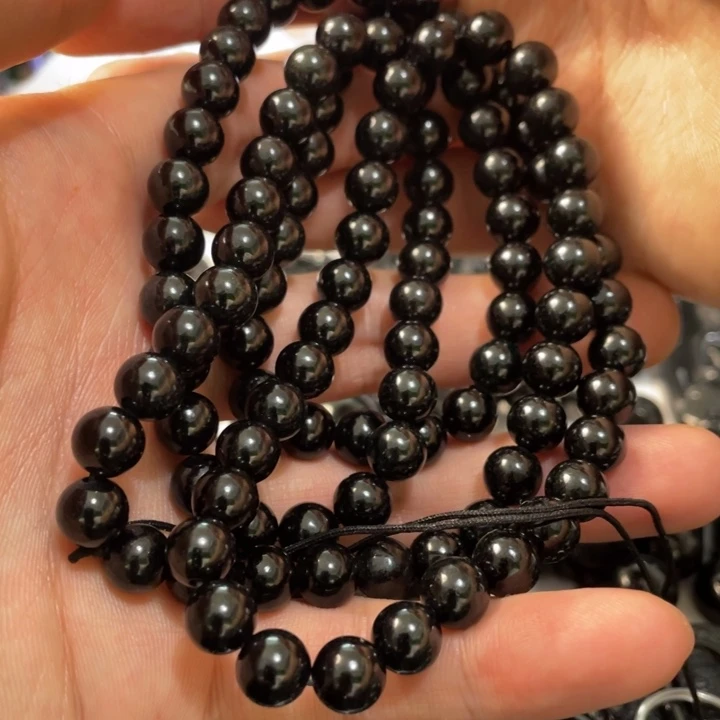 翡翠未镶嵌吊坠(不含链)卡8左右