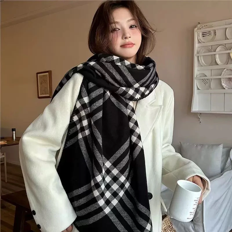 双面围巾冬季新款黑白格子轻奢高级感绒混纺围脖披肩