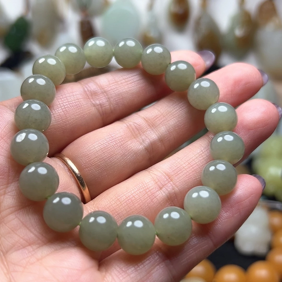 小***3和田玉（糖玉）未镶嵌颈饰