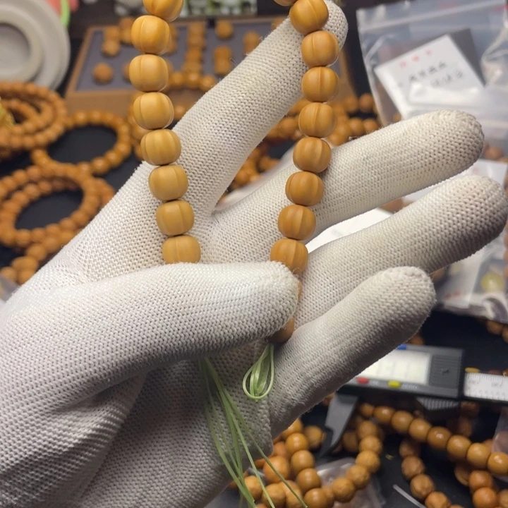 猴头核桃手串k***.鲨鱼