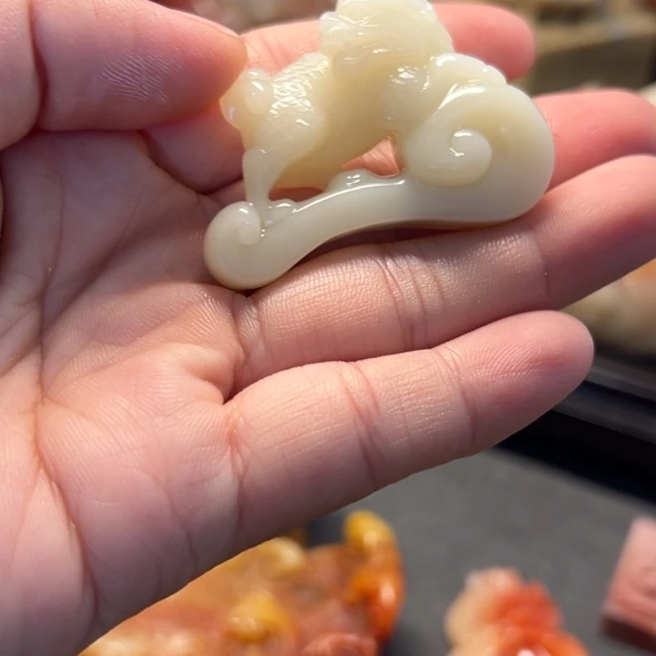 巍***子昌化石印石寿山石等为代表的天然矿产