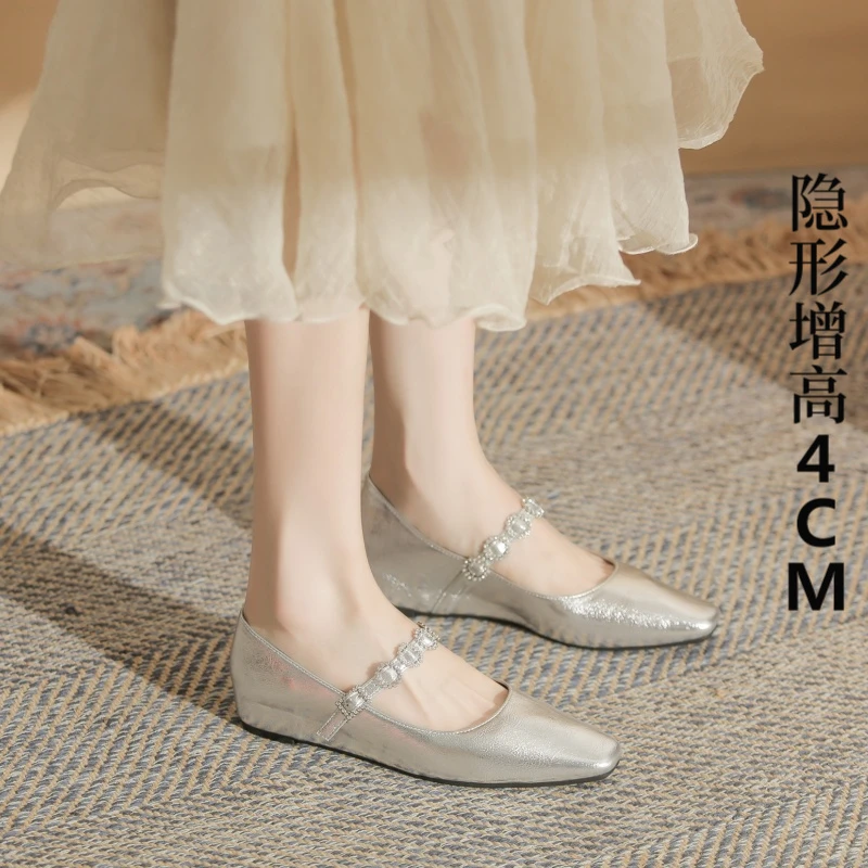 内增高银色粗跟单鞋女2025夏新款一字扣带玛丽珍鞋方头浅口平底鞋