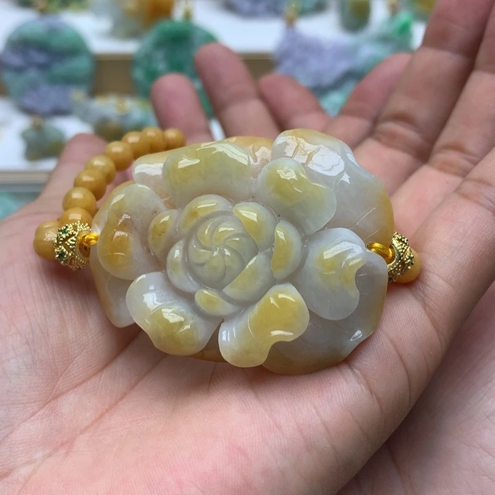 颈饰未镶嵌翡翠翡翠