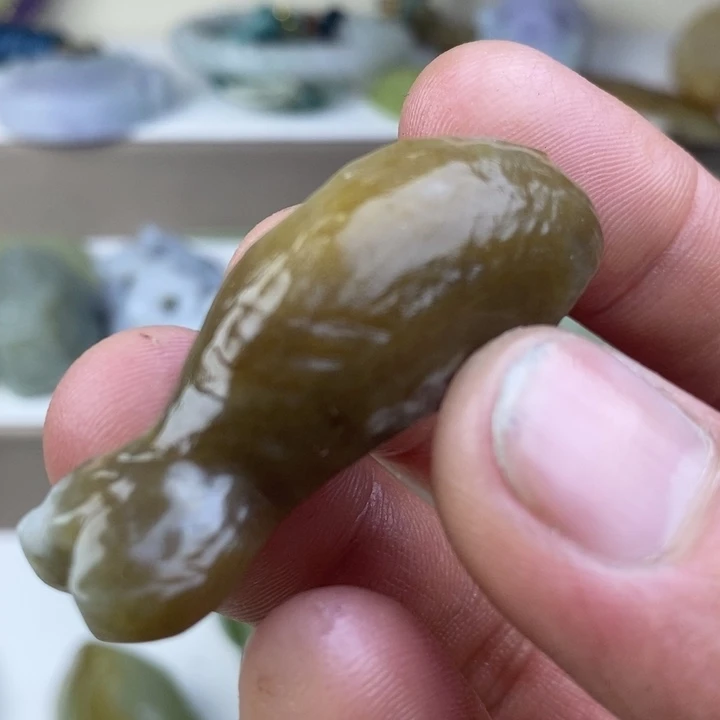 和田玉（糖玉）未镶嵌颈饰