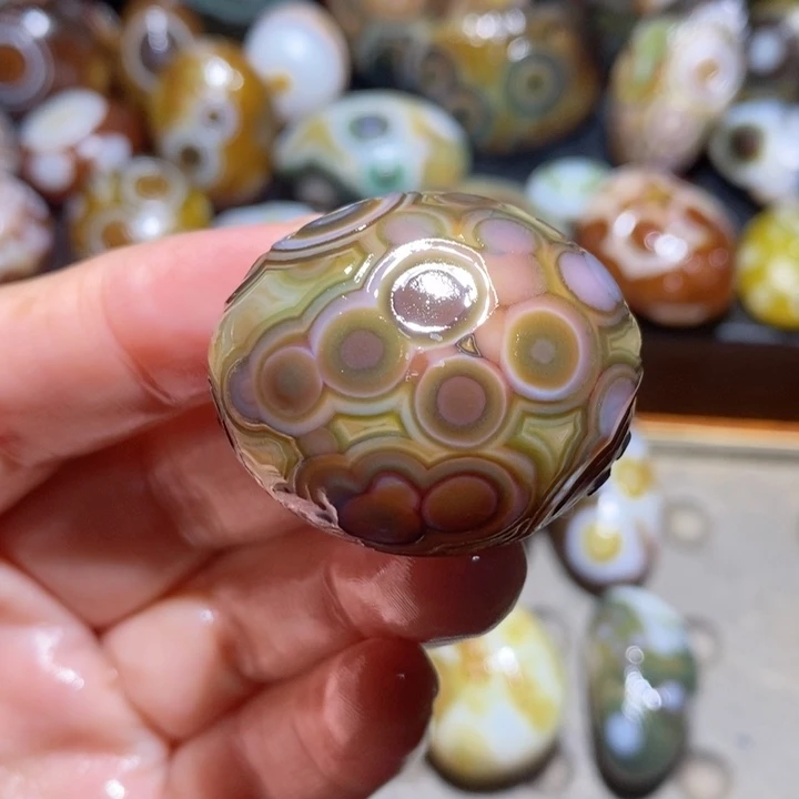 未镶嵌玛瑙/玉髓珠宝半成品116