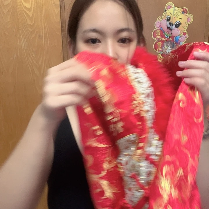 红色喜庆套装小裙