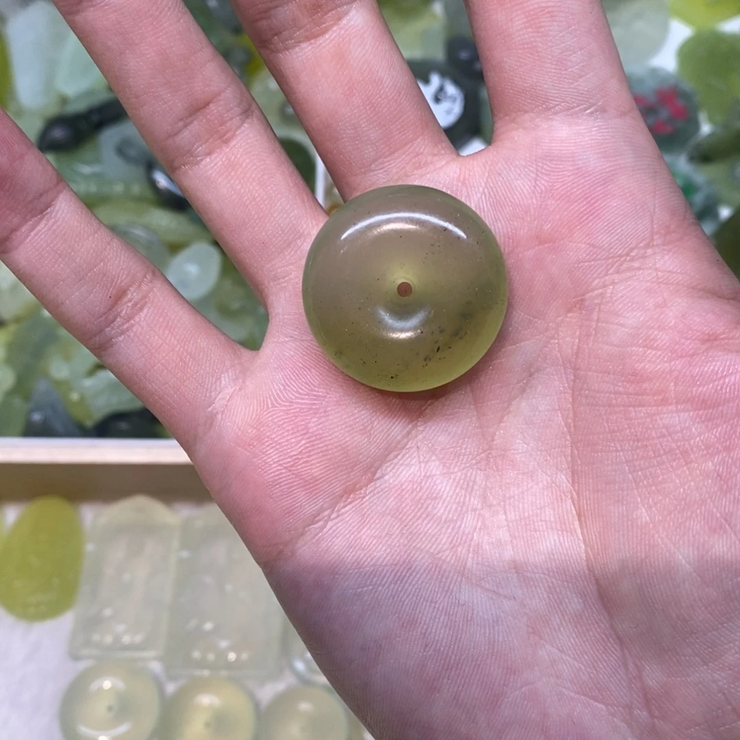 岫玉未镶嵌吊坠(不含链)两单包邮