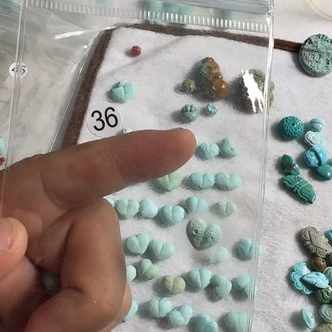 蓝***儿南红玛瑙未镶嵌珠宝奇石