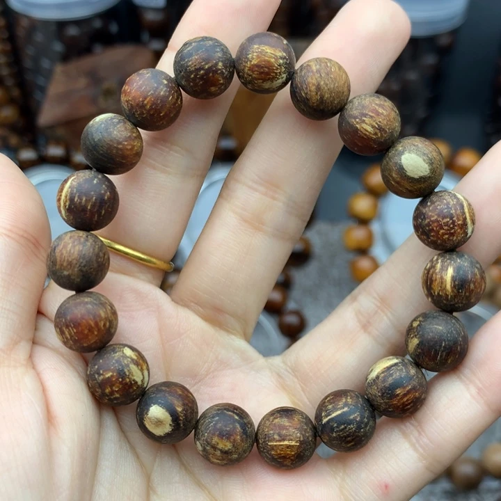 贡木印尼1.0满油夹白