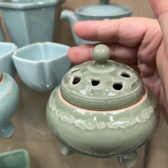 瓷片陶瓷茶具汝瓷茶具
