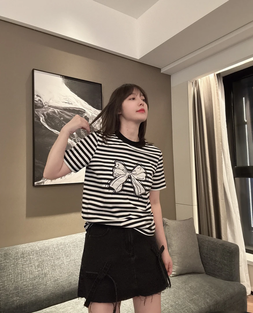 BETTER JOELAY-【耀眼蝴蝶结】时尚百搭简约宽松T恤短袖休闲风Z7555