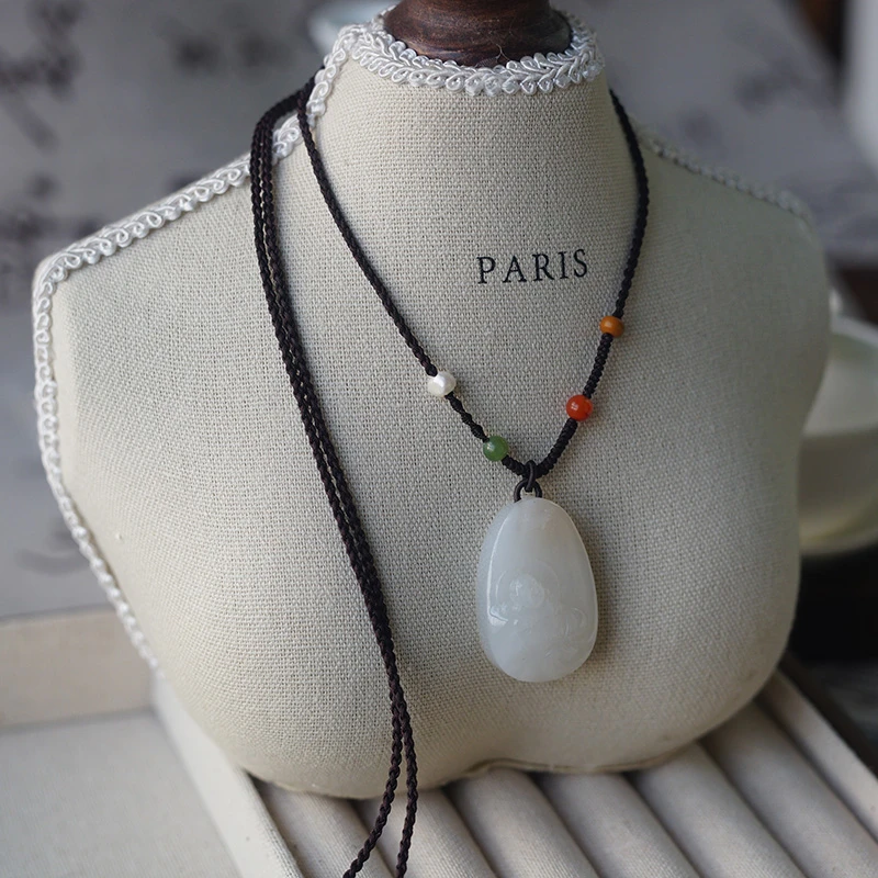 和田玉白藕粉佛公吊坠手工精雕挂件