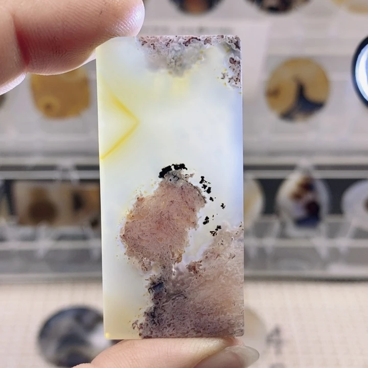 玛瑙/玉髓未镶嵌颈饰