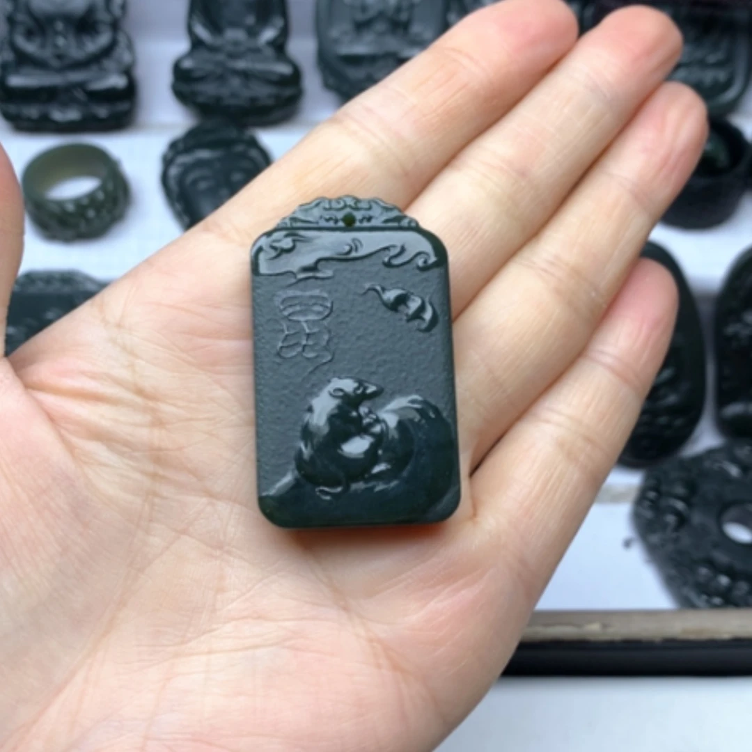 【闪购商品】和田玉颈饰未镶嵌《****》双面雕刻