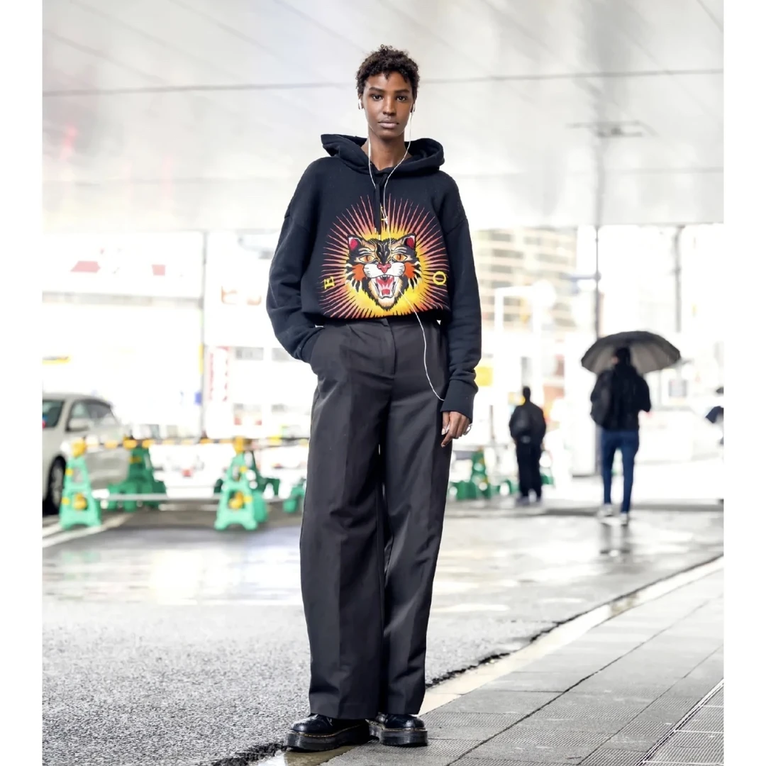 99新 GUCCI/古驰 010835 logo动物刺绣圆领长袖卫衣 M码
