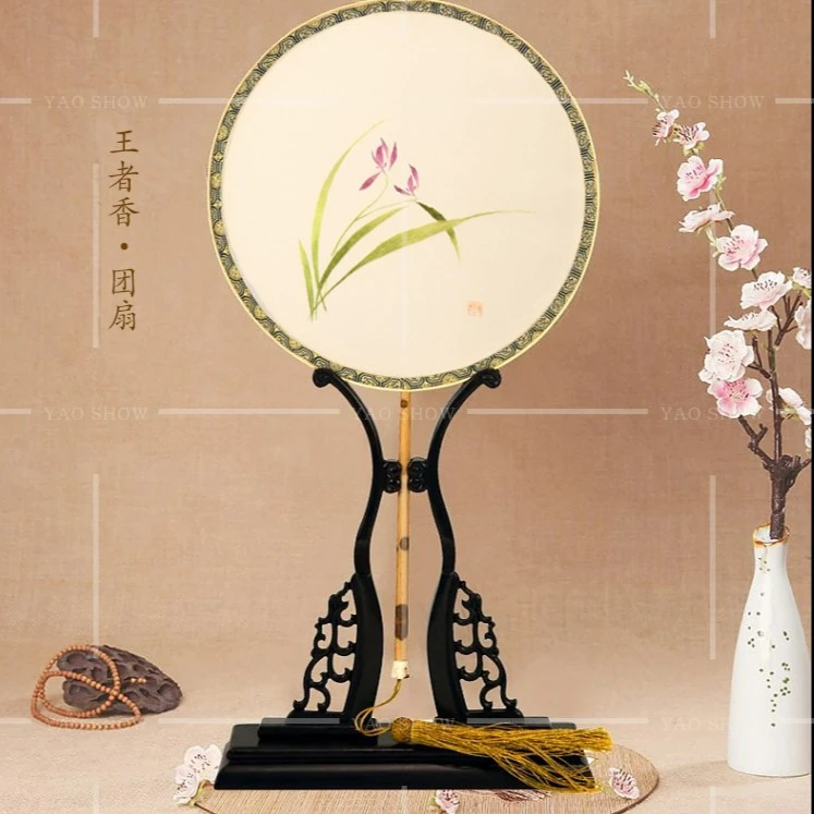 【央广非遗】姚绣《湘妃竹兰花》团扇 手工苏绣 带扇拖