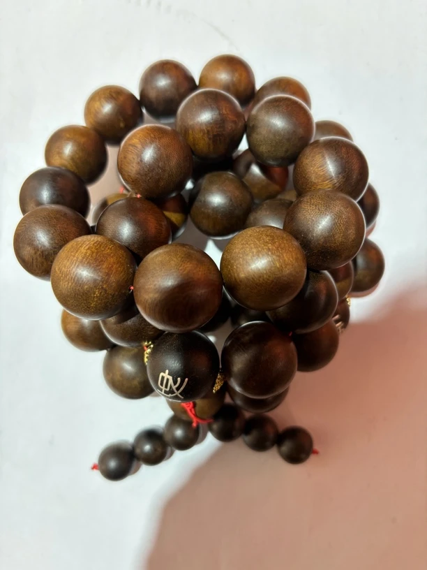 沉香 香港留疤昆仑梅格沉香长串2.5双标