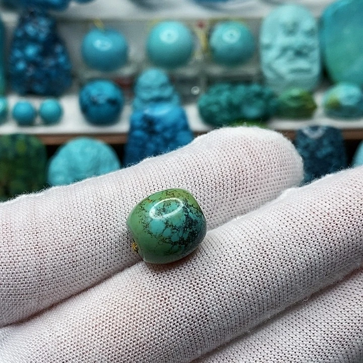 绿松石未镶嵌天然原矿 地大质检