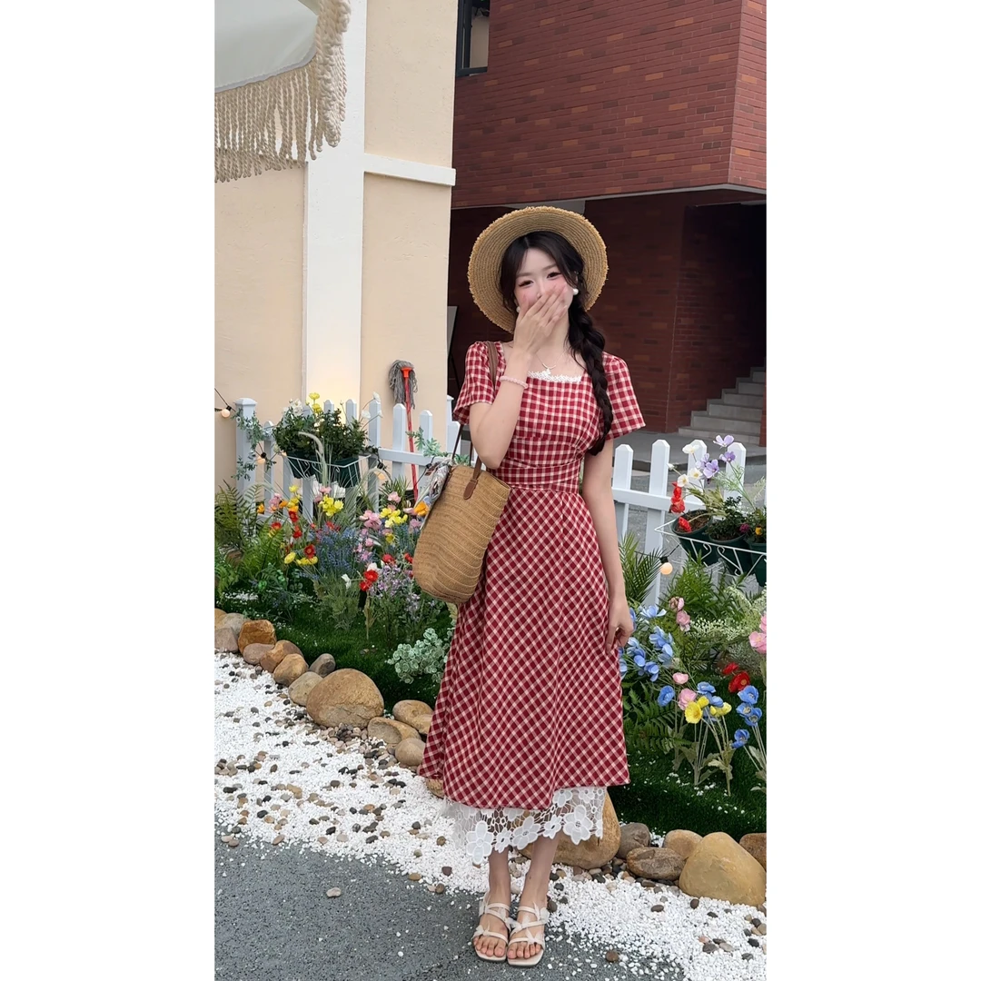 《气质加分》夏季时尚法式收腰方领显瘦长裙显白气质连衣裙