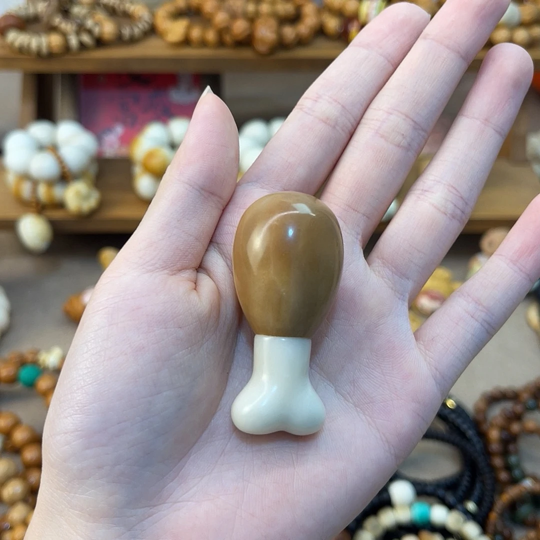 椰***尼菩提根/象牙果吊坠鸡腿手把件