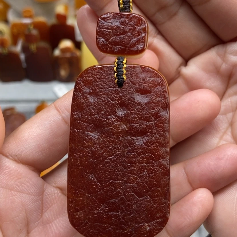 【闪购商品】琥珀颈饰未镶嵌