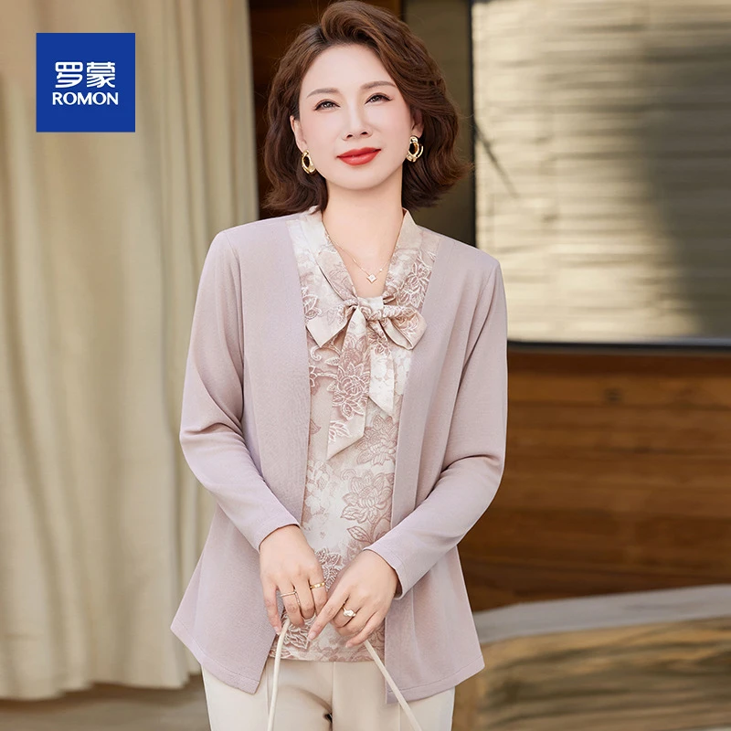 妈妈秋装针织小衫气质假两件上衣2025新款中老年春秋衬衫打底衫女