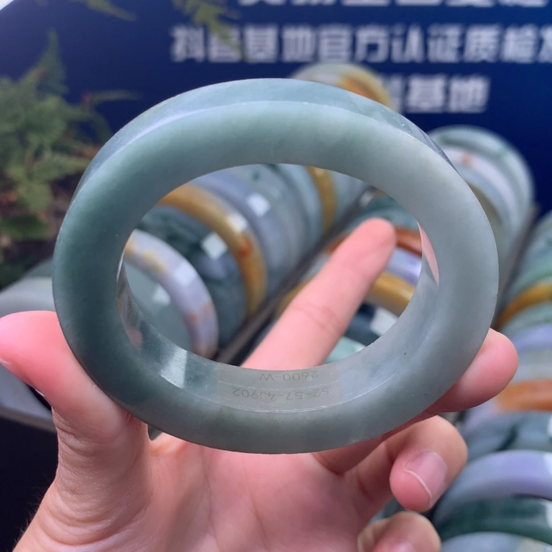 定制翡翠未镶嵌手镯定制不退不换