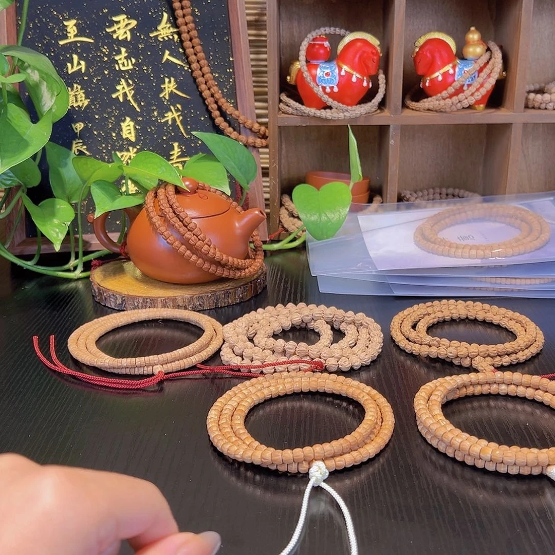 S***乐柏香籽/百香籽吊坠