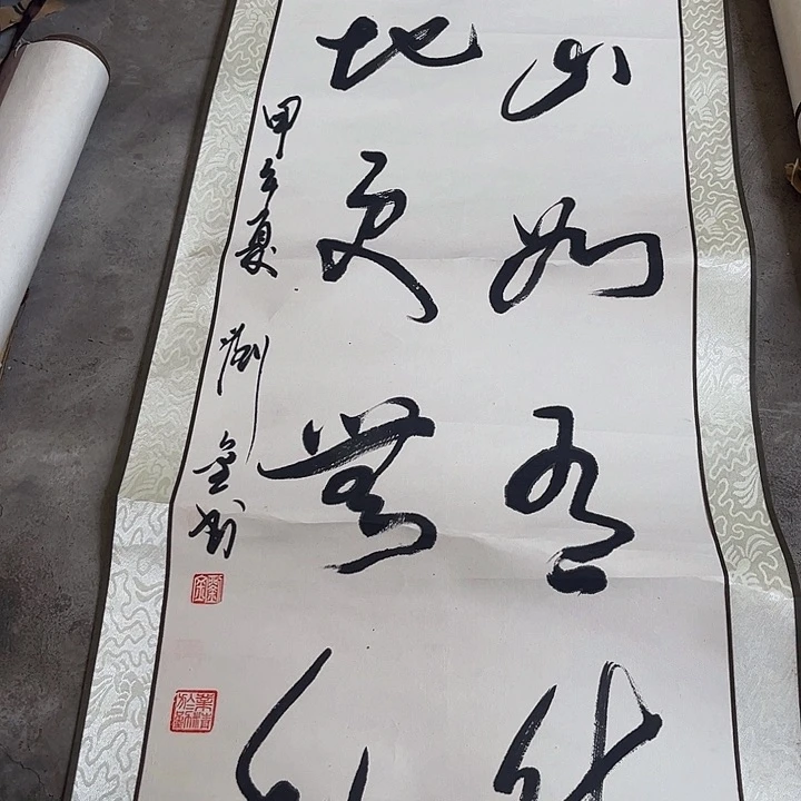 摆件，轴坏，破损，水渍都正常哈