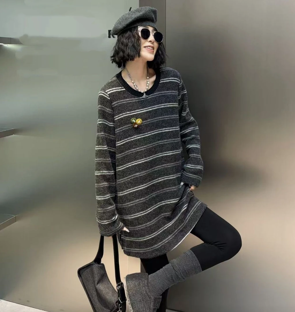 奇奇家时尚韩版大码女装2025冬季新款休闲中长款慵懒风条纹针织衫